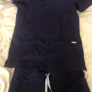 Figs scrubs set